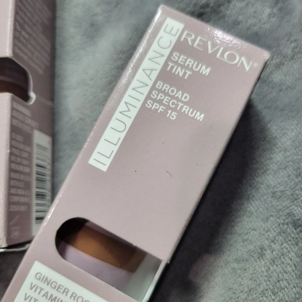 Revlon Illuminance Serum Tint Amber SPF 15 Broad Spectrum 0.94 Oz With Ginger Ro